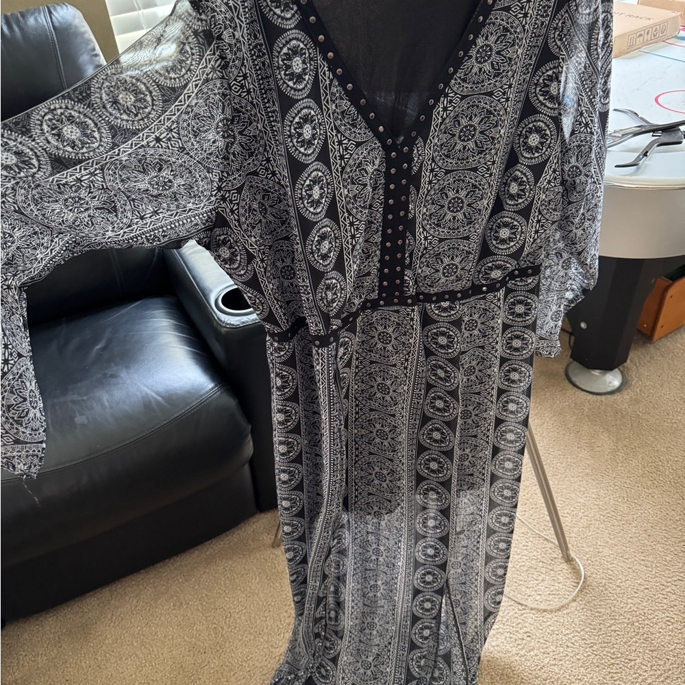 Black and White Patterned Maxi Dress